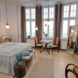 Apartmanhotel Classy Deák Square, Budapest