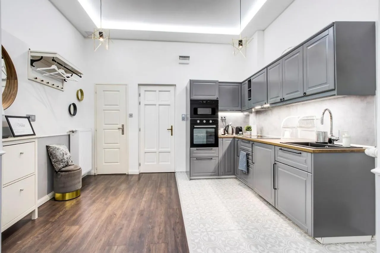 Rp1 Apartment Budapest Apartmanhotel